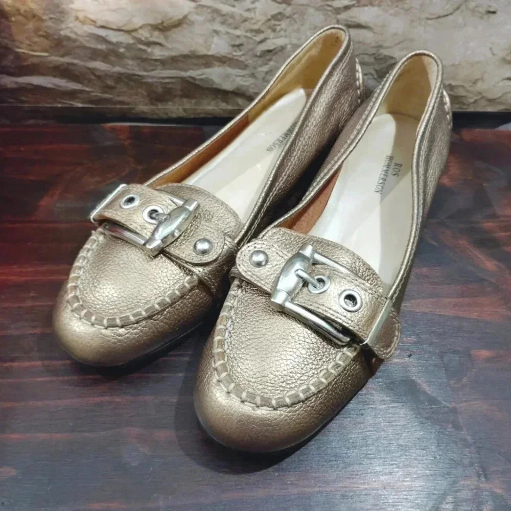 Ros Hommerson Leather Moccasins Gold Buckle Moc Loafer Slip-on Shoes 8.5 - Picture 2 of 12